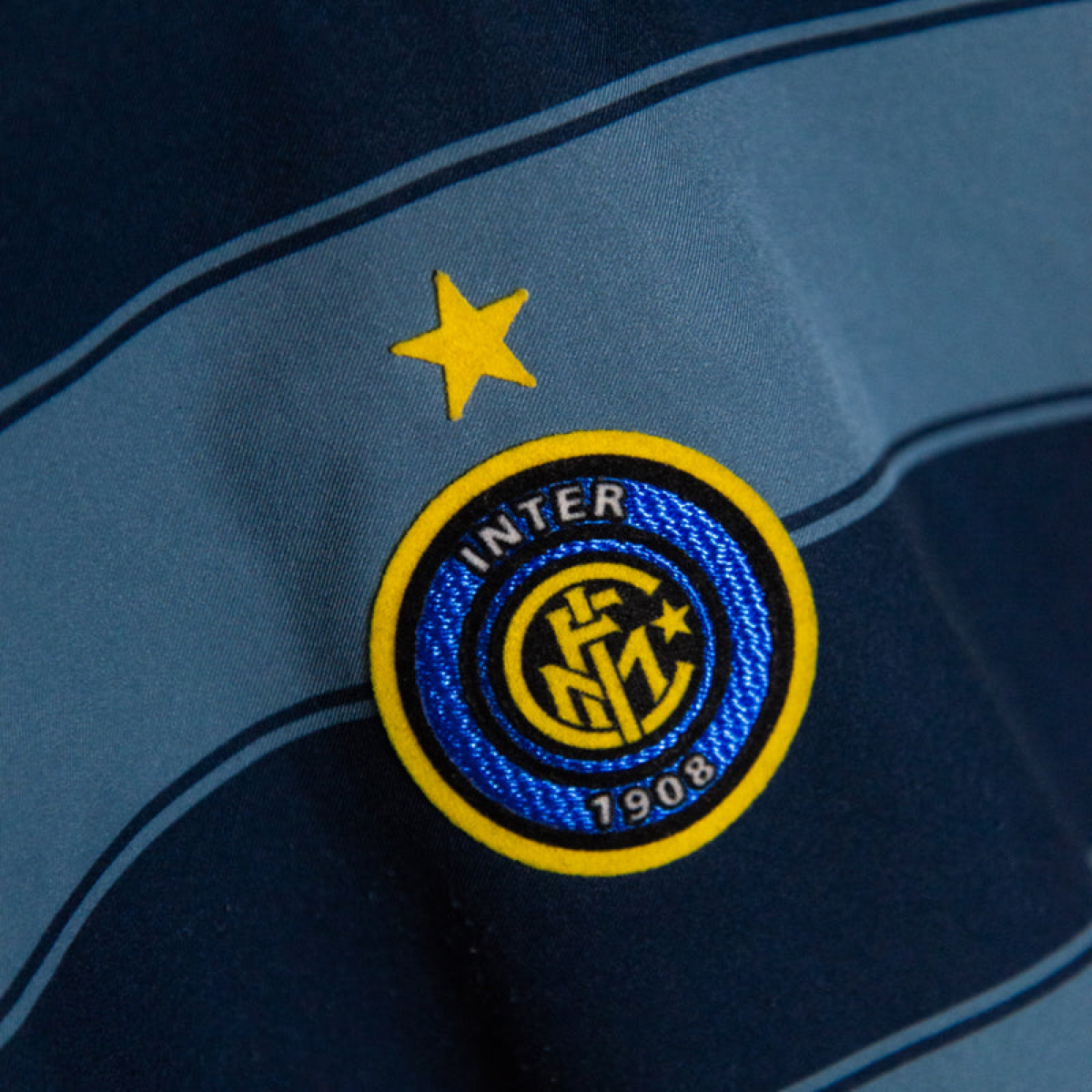 2004-05 FC Inter Milan Third Kit