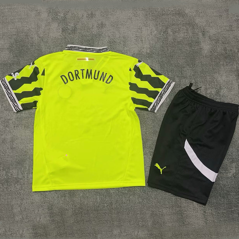 Special Edition Dortmund 'Neon' Kit Kids