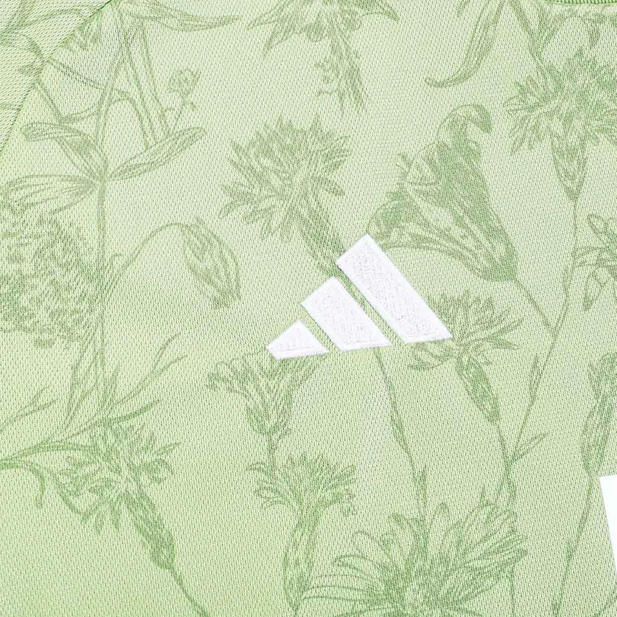 2023-24 FC Bayern München Kit Special Edition Oktoberfest