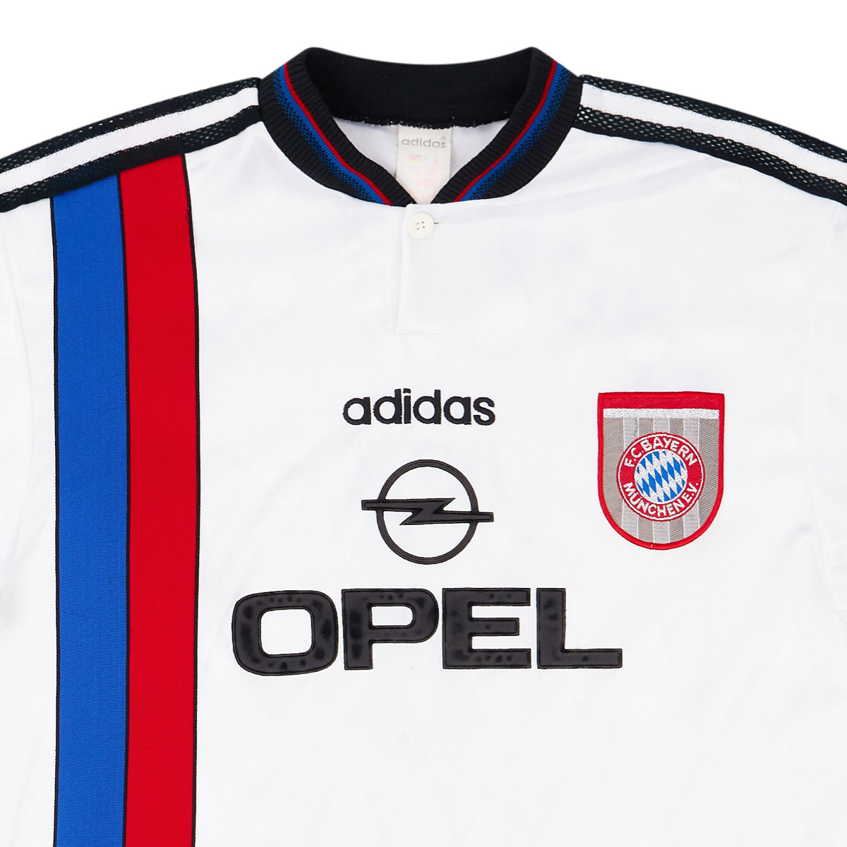 1996-98 FC Bayern München Away Kit