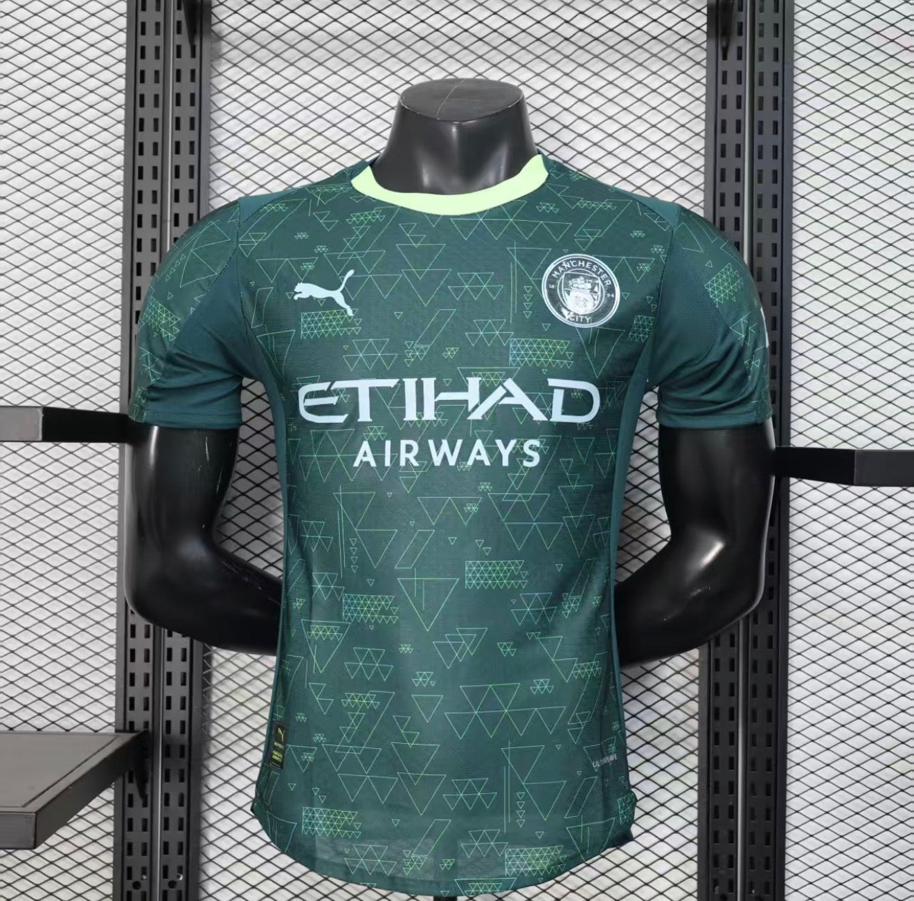 2025-26 Manchester City Fourth Kit