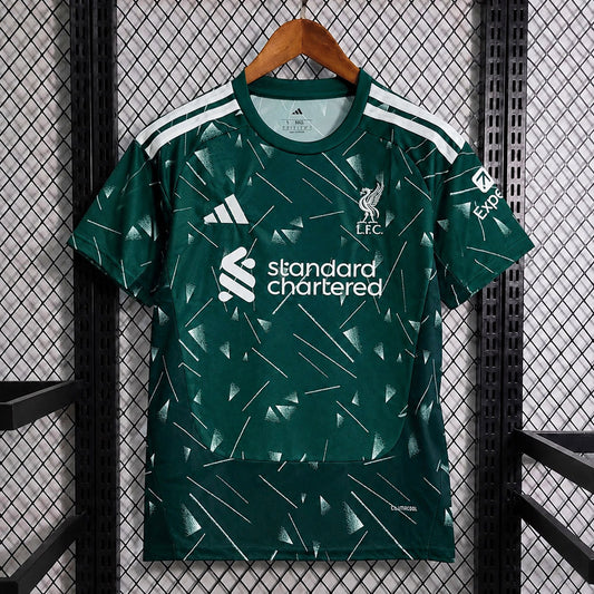 2026/2027 Liverpool Goalkeeper Kit