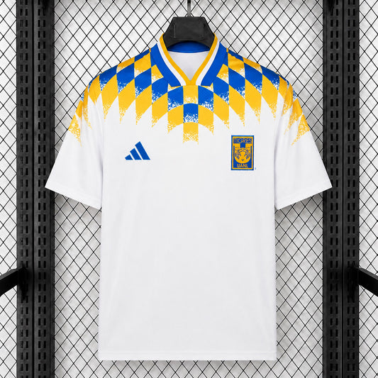 2026/2027 Tigres UANL Travel Kit