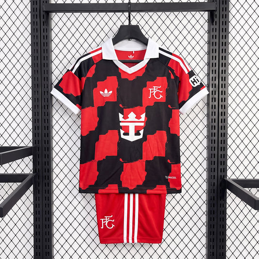 26/27 Fulham Away Kit Kids