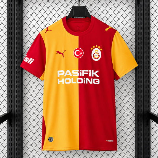 2026/2027 Galatasaray Home Kit