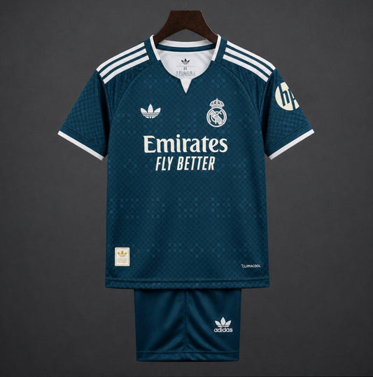 26/27 Real Madrid Away Kit Kids