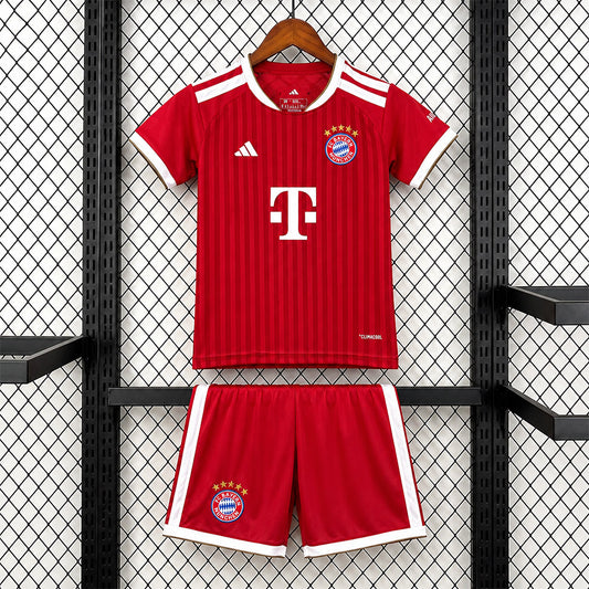 26/27 Bayern Munich Home Kit Kids